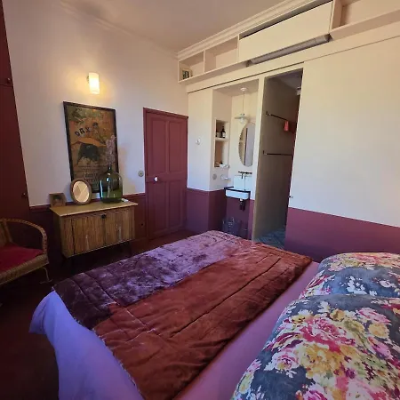 Maison Des Remparts Intra-muros Spacieuse Patio Avec Bassin Wifi Parking Gratuit Daire *