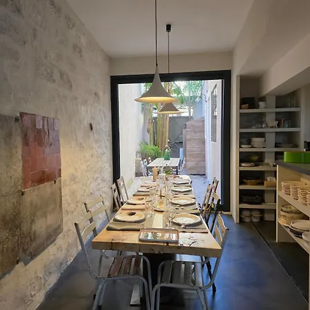 Apartmán Maison Des Remparts Intra-muros Spacieuse Patio Avec Bassin Wifi Parking Gratuit