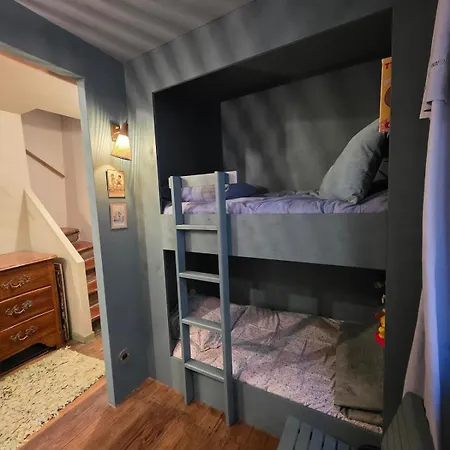 Maison Des Remparts Intra-muros Spacieuse Patio Avec Bassin Wifi Parking Gratuit Aigues-Mortes