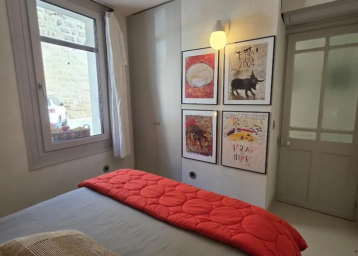 Maison Des Remparts Intra-muros Spacieuse Patio Avec Bassin Wifi Parking Gratuit Apartman *